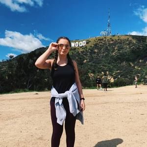 Meet your Posher, Holly